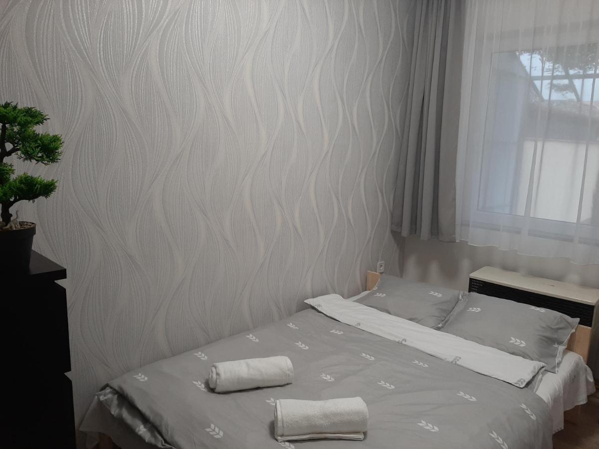 Nikolett Apartman Hajduszoboszlo Luaran gambar